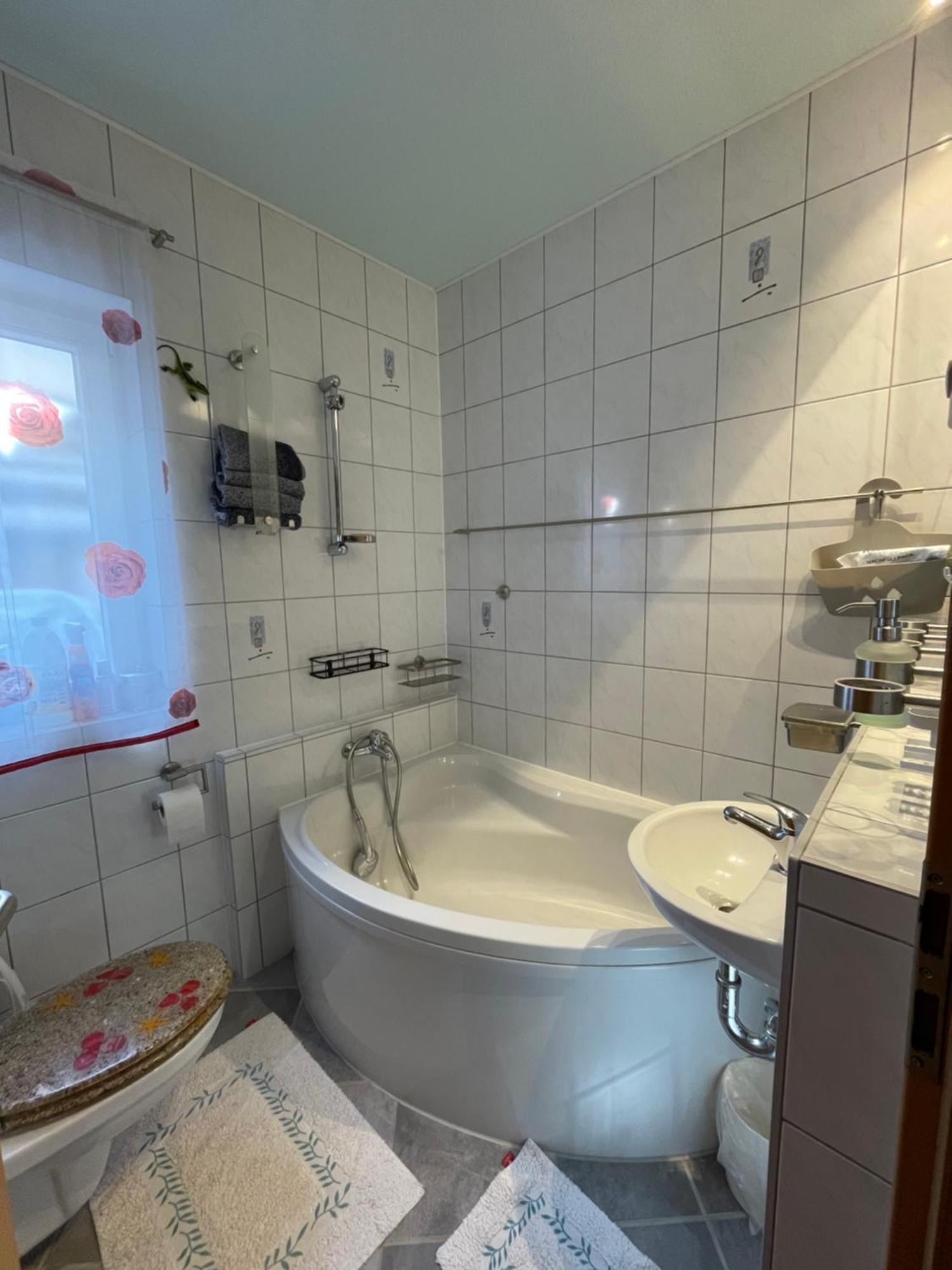 Gemuetliches Haus Im Herzen Des Schwarzwaldes Fuer Bis Zu 9 Personen Elzach Exterior photo